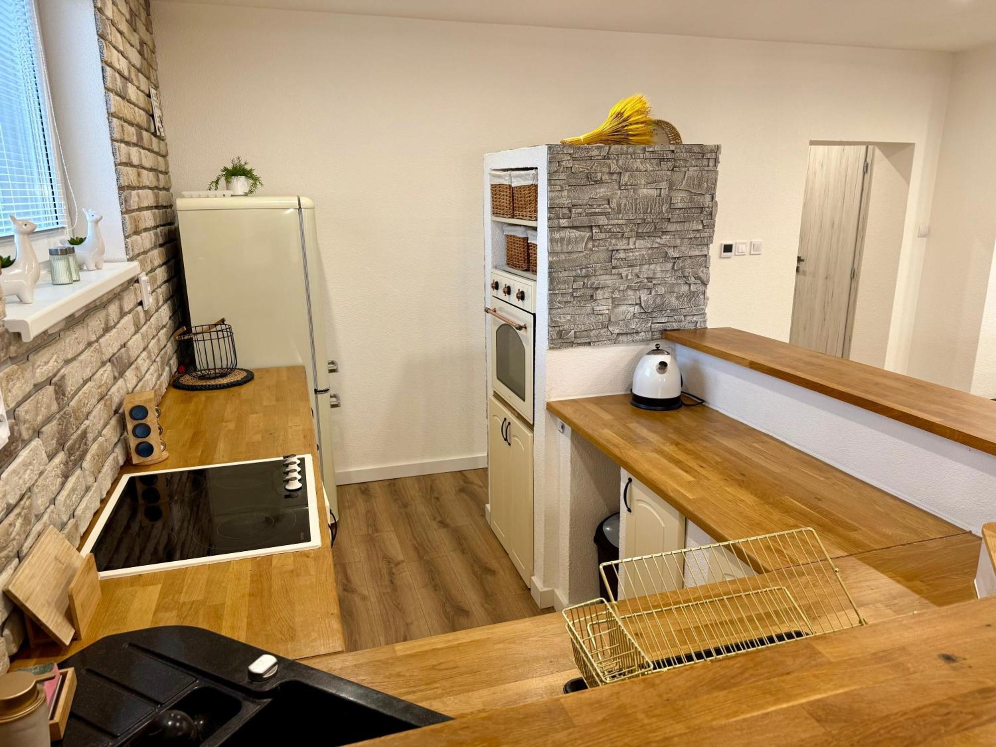 Apartmany Apollo Nagymihály Kültér fotó